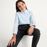 Amazon Essentials Girls' Easy-Iron Regular-Fit Long-Sleeve School Uniform Shirts, Pack of 3